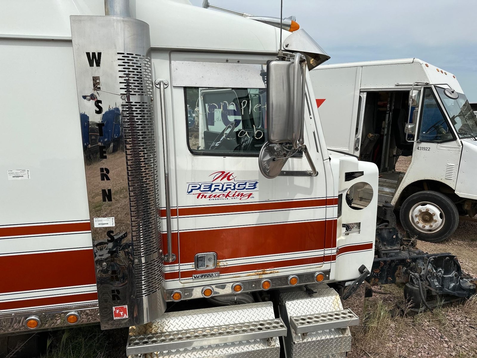 VIN: 5KJJABD64FPGH4942 Vehicle Info: 2015 Western Star Trucks 4900EX Shipping Status: Please add to cart for shipping estimate and delivery times. Reference Info 1997-Present WESTERN STAR TRUCKS 4700 1997-Present WESTERN STAR TRUCKS 4800 1997-Present WESTERN STAR TRUCKS 4900 1997-Present WESTERN STAR TRUCKS 4900E 1997-Present WESTERN STAR TRUCKS 4900EX 1997-Present WESTERN STAR TRUCKS 4900FA 1997-Present WESTERN STAR TRUCKS 5800 1997-Present WESTERN STAR TRUCKS 5900 Less... Warranty Info "AS IS" No Warranty. Item meets your satisfaction at the time of receipt or installation.