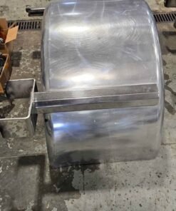 Peterbilt 389 fenders, Peterbilt 389 aluminum fenders, 75 inch truck fenders, 24 inch aluminum fenders, Peterbilt rear fenders, Peterbilt drive fenders, stainless steel fender mounts, Peterbilt 389 replacement fenders, semi truck fenders, aluminum truck fenders, used Peterbilt parts, Peterbilt 389 parts, low profile 22.5 fenders, custom truck fenders