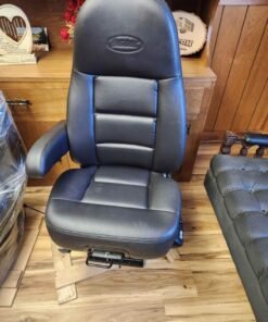 Peterbilt Sears seat, Peterbilt truck seat, Peterbilt seat with logo, Sears truck seat, Peterbilt replacement seat, Peterbilt semi truck seat, used Peterbilt seat, Peterbilt interior parts, heavy duty truck seat, semi truck seat, Peterbilt seat for sale, truck driver seat, Peterbilt seat replacement, used truck seats, Peterbilt parts for sale