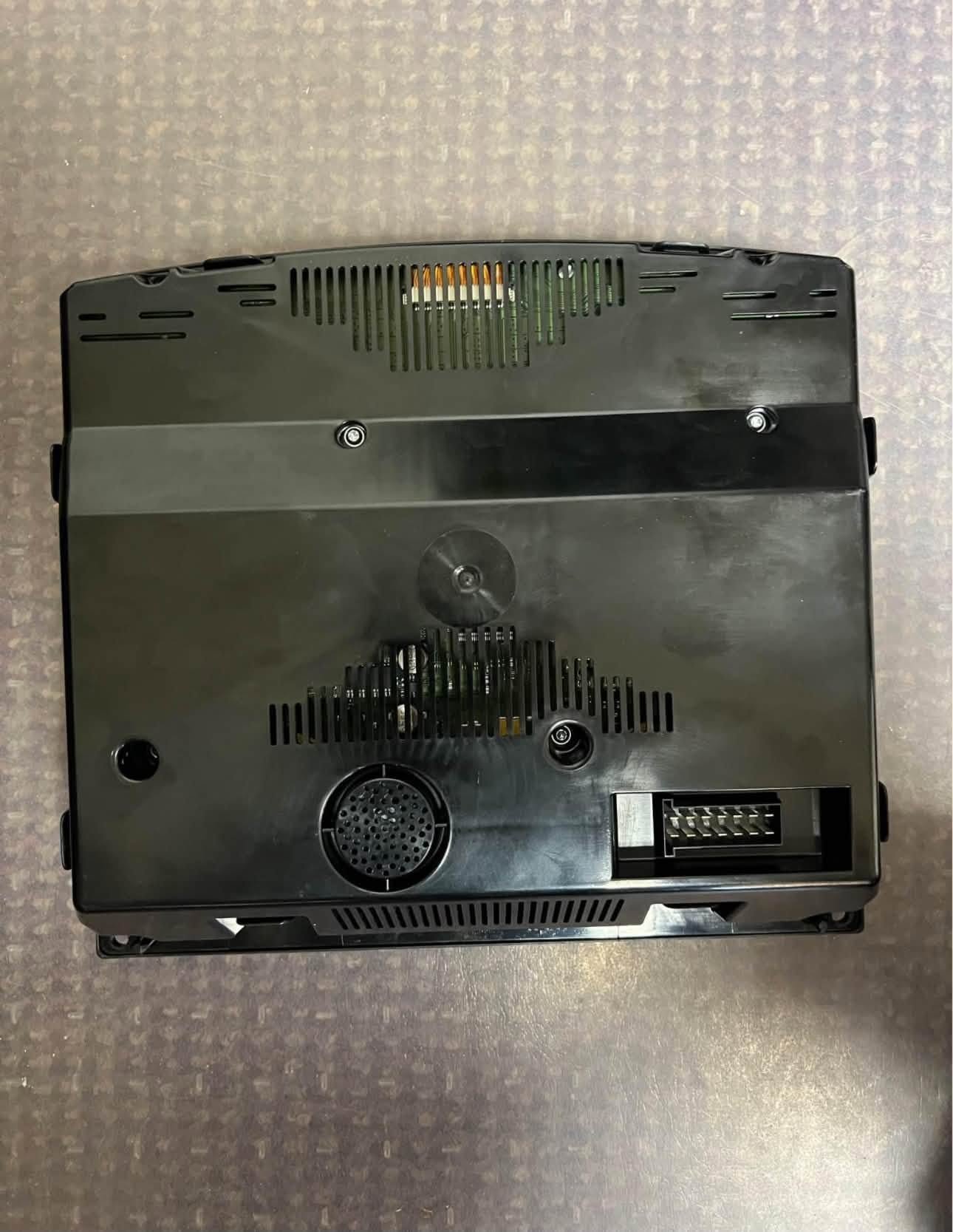 2024 Kenworth T800 gauge cluster, Kenworth T800 gauge cluster, Kenworth T800 instrument cluster, Kenworth T800 gauge cluster for sale, Kenworth T800 speedometer cluster, Kenworth T800 mechanical gauge cluster, Kenworth T800 kilometer gauge cluster, Kenworth T800 km/h gauge cluster, Kenworth T800 Canadian gauge cluster, Canadian-spec Kenworth T800 gauge cluster, Kenworth T800 instrument panel, Kenworth T800 dashboard gauges, 2024 Kenworth gauge cluster, Kenworth truck gauge cluster, Kenworth T800 replacement gauge cluster, new Kenworth T800 gauge cluster, Kenworth T800 parts, Kenworth instrument cluster, heavy duty truck gauge cluster, semi truck gauge cluster.