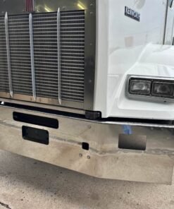 Kenworth T800 front bumper, Kenworth T800 bumper, 18 inch Kenworth bumper, Kenworth truck bumper, T800 replacement bumper, used Kenworth bumper, Kenworth T800 parts, semi truck front bumper, heavy duty truck bumper, used truck parts, Kenworth replacement parts