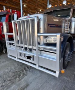 Herd bumper Peterbilt 389, Peterbilt 389 bumper, Peterbilt 389 front bumper, Herd Peterbilt bumper, used Peterbilt 389 bumper, Peterbilt truck bumper, heavy duty Peterbilt bumper, Peterbilt 389 replacement bumper, semi truck bumper, used truck parts, Peterbilt 389 parts, Herd heavy duty bumper