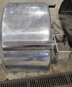 Peterbilt 389 fenders, Peterbilt 389 aluminum fenders, 75 inch truck fenders, 24 inch aluminum fenders, Peterbilt rear fenders, Peterbilt drive fenders, stainless steel fender mounts, Peterbilt 389 replacement fenders, semi truck fenders, aluminum truck fenders, used Peterbilt parts, Peterbilt 389 parts, low profile 22.5 fenders, custom truck fenders