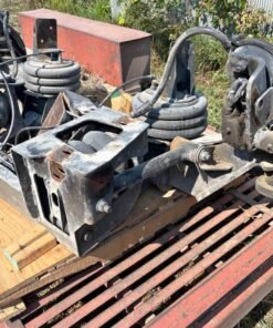Link pusher axle, 13500 lb pusher axle, Link 13500 lb axle, used pusher axle, semi truck pusher axle, Mack pusher axle, Mack semi truck axle, heavy duty pusher axle, truck pusher axle, used semi truck axle, replacement pusher axle, pusher axle assembly, heavy duty truck parts, semi truck parts, Link axle replacement, truck axle parts, used truck axle, 13500 pound pusher axle