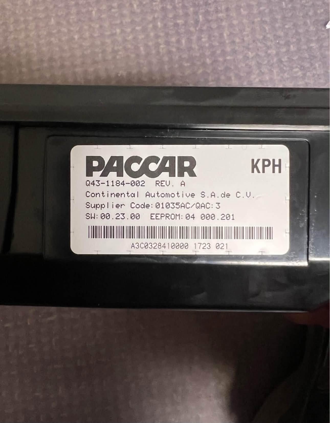 2024 Kenworth T800 gauge cluster, Kenworth T800 gauge cluster, Kenworth T800 instrument cluster, Kenworth T800 gauge cluster for sale, Kenworth T800 speedometer cluster, Kenworth T800 mechanical gauge cluster, Kenworth T800 kilometer gauge cluster, Kenworth T800 km/h gauge cluster, Kenworth T800 Canadian gauge cluster, Canadian-spec Kenworth T800 gauge cluster, Kenworth T800 instrument panel, Kenworth T800 dashboard gauges, 2024 Kenworth gauge cluster, Kenworth truck gauge cluster, Kenworth T800 replacement gauge cluster, new Kenworth T800 gauge cluster, Kenworth T800 parts, Kenworth instrument cluster, heavy duty truck gauge cluster, semi truck gauge cluster.