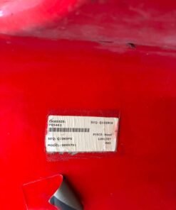 Peterbilt 579 hood, Peterbilt 579 short hood, Peterbilt 579 S11 hood, Peterbilt 579 replacement hood, Peterbilt 579 used hood, used Peterbilt 579 parts, Peterbilt short hood, Peterbilt 579 truck hood, Peterbilt 579 front hood, Peterbilt truck parts, semi truck hood, used semi truck hood, heavy duty truck hood, Peterbilt replacement parts, Peterbilt 579 body parts