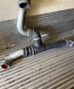 Freightliner Classic air cleaners, Freightliner Classic intake pipes, Freightliner Classic air cleaner assembly, Freightliner Classic intake system, Freightliner Classic air intake, Freightliner air cleaners for sale, Freightliner intake pipes, semi truck air cleaner, heavy duty truck air intake, Freightliner Classic truck parts, used Freightliner Classic parts, truck air cleaner assembly, Freightliner Classic replacement parts, commercial truck intake system