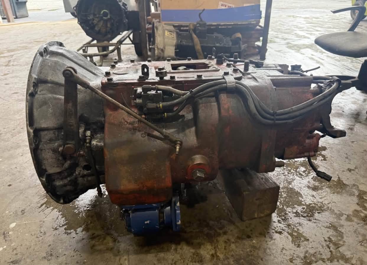 Eaton Fuller RTO-15615 transmission, RTO15615 transmission, Eaton Fuller 15 speed transmission, 15 speed Eaton transmission, Weller remanufactured transmission, Weller RTO-15615, Eaton Fuller manual transmission, heavy duty truck transmission, semi truck transmission, commercial truck transmission, used Eaton Fuller transmission, remanufactured Eaton transmission, RTO 15615 gearbox, Eaton Roadranger 15 speed, replacement truck transmission, semi transmission for sale, heavy duty manual gearbox, truck transmission replacement