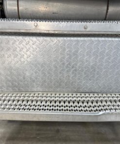Peterbilt 379 battery box, Peterbilt 379 battery box replacement, used Peterbilt 379 battery box, Peterbilt 379 battery box for sale, Peterbilt aluminum battery box, Peterbilt 379 aluminum battery box, 4 battery Peterbilt battery box, Peterbilt 379 battery tray, Peterbilt 379 battery compartment, Peterbilt truck battery box, 1998 Peterbilt 379 battery box, used Peterbilt truck parts, Peterbilt 379 parts, Peterbilt battery box with cover, used aluminum battery box.