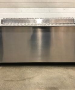 Peterbilt 379 battery box, Peterbilt 379 battery box replacement, Peterbilt 379 aluminum battery box, Peterbilt 379 diamond plate battery box, Peterbilt battery box, Peterbilt 379 battery tray box, 4 battery box Peterbilt 379, Peterbilt 379 battery box for sale, 01-05010031, 0105010031, 01-05012000, BF 01-05010031, new Peterbilt 379 battery box, aluminum truck battery box, Peterbilt truck parts, Peterbilt 379 replacement parts.