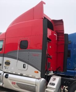2017 Peterbilt 579 sleeper, 2017 Peterbilt 579 red sleeper, 2017 Peterbilt 579 70 inch sleeper, 2017 Peterbilt 579 70