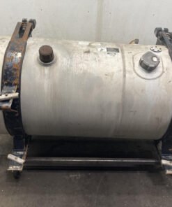 Western Star 4700 fuel tank, Western Star 4700 fuel tank for sale, 150 gallon fuel tank, Western Star fuel tank, Western Star 4700 right fuel tank, Western Star passenger side fuel tank, 150 gallon aluminum fuel tank, aluminum truck fuel tank, used Western Star fuel tank, used 150 gallon fuel tank, semi truck fuel tank, heavy duty truck fuel tank, Western Star 4700 parts, Western Star truck parts, replacement fuel tank, truck fuel tank with straps, 2011-2020 Western Star 4700 fuel tank.