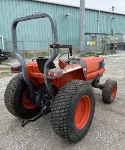 1995 Kubota L4200 Tractor, Kubota L4200, Kubota L4200 Tractor for Sale, Used Kubota Tractor, 1995 Kubota Tractor, Kubota 4WD Tractor, Kubota 45 HP Tractor, Kubota Diesel Tractor, Kubota Farm Tractor, Used Farm Equipment, 45 HP Agricultural Tractor, Kubota Glide Shift Tractor, Kubota L4200 4WD, Used 4WD Tractor, Kubota Utility Tractor, Diesel Farm Tractor, Kubota Agricultural Equipment