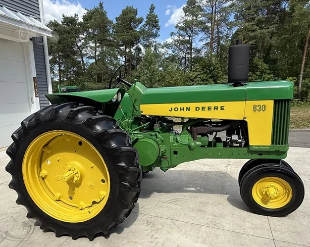 1959 John Deere 630 Tractor, John Deere 630, John Deere 630 Tractor for Sale, 1959 John Deere Tractor, Used John Deere Tractor, John Deere Antique Tractor, John Deere Collector Tractor, John Deere 53 HP Tractor, John Deere 630 2WD, John Deere Gear Drive Tractor, Antique Farm Tractor, Collector Farm Equipment, Vintage John Deere Tractor, John Deere Tractor with 3 Point Hitch, John Deere Tractor with Power Steering, Restored John Deere Tractor, Used Antique Tractor, Classic John Deere Tractor