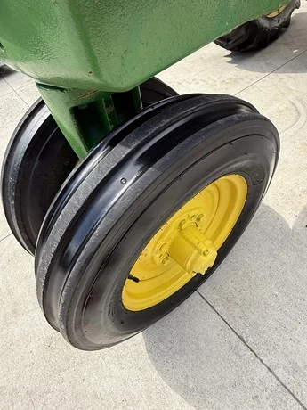 1959 John Deere 630 53 HP Antique Collector Tractor - Image 8