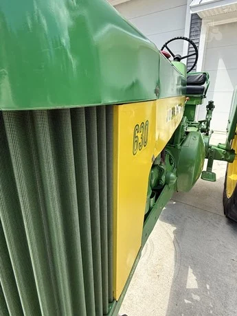 1959 John Deere 630 53 HP Antique Collector Tractor - Image 13