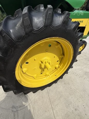 1959 John Deere 630 53 HP Antique Collector Tractor - Image 20