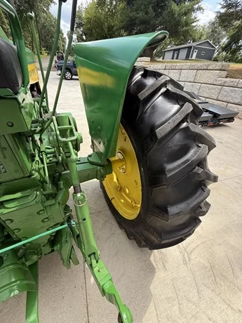 1959 John Deere 630 53 HP Antique Collector Tractor - Image 27