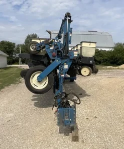 Alternative view of 1998 Kinze 2600 16/31 Split-Row Planter – Used