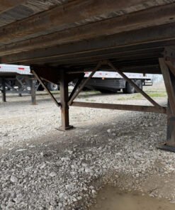 2015 Stoughton Dry Van Trailer, 2015 Stoughton 53 Foot Trailer, Stoughton 53' Dry Van, Stoughton Aluminum Dry Van Trailer, Used Stoughton Trailer, Used Dry Van Trailer, 53 Foot Van Trailer, 53' Aluminum Dry Van, Aluminum Semi Trailer, Sliding Tandem Axle Trailer, Tandem Axle Dry Van, Spring Suspension Dry Van, 70,000 GVW Trailer, 102 Inch Wide Trailer, 165 Inch Side Height Trailer, Roll Up Door Dry Van, Translucent Roof Trailer, Wood Floor Dry Van, E-Track Dry Van Trailer, Stoughton Trailer for Sale, Used Semi Trailer, Commercial Dry Van Trailer, Freight Trailer, Cargo Trailer, Used Van Trailer, Stoughton Trailers for Sale