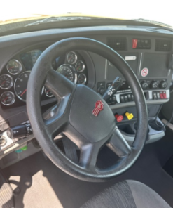 2022 Kenworth T680 day cab, 2022 Kenworth T680 for sale, Kenworth T680 tandem axle tractor, Kenworth T680 day cab truck, used Kenworth T680, Kenworth day cab tractor, PACCAR MX13 405HP, PACCAR MX13 engine truck, Endurant 12 speed transmission, PACCAR PO-16F112C transmission, Kenworth T680 pusher axle, tandem axle day cab truck, used semi trucks for sale, used tractor trucks, Class 8 day cab trucks, Kenworth commercial trucks, Kenworth T680 diesel truck, 2022 Kenworth tractor