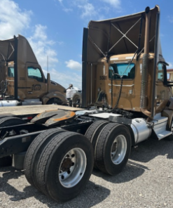 2022 Kenworth T680 day cab, 2022 Kenworth T680 for sale, Kenworth T680 tandem axle tractor, Kenworth T680 day cab truck, used Kenworth T680, Kenworth day cab tractor, PACCAR MX13 405HP, PACCAR MX13 engine truck, Endurant 12 speed transmission, PACCAR PO-16F112C transmission, Kenworth T680 pusher axle, tandem axle day cab truck, used semi trucks for sale, used tractor trucks, Class 8 day cab trucks, Kenworth commercial trucks, Kenworth T680 diesel truck, 2022 Kenworth tractor