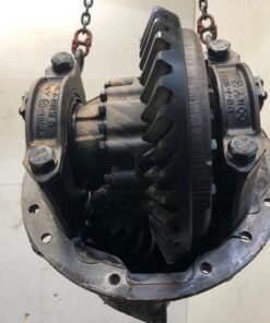 2020 Kenworth T680 differential assembly, Meritor MD2014X front carrier, Meritor MD2014H differential, Meritor MD2214X differential, used Kenworth T680 differential, 2.85 ratio truck differential, 41 spline differential assembly, steel housing differential, heavy-duty truck drivetrain parts