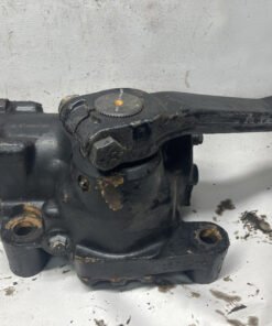 1998 Freightliner C120 Century Steering Gear, Freightliner C120 Steering Gear, Freightliner Century Steering Rack, Freightliner C120 Steering Rack, TRW Ross TAS65129, TAS65129 Steering Gear, TRW/Ross Steering Gear, TAS65129A, TAS652262, Freightliner Steering Gear, Used Freightliner C120 Parts, Used Freightliner Parts, Heavy Duty Steering Gear, Semi Truck Steering Gear, Commercial Truck Steering Rack, Used Truck Steering Parts